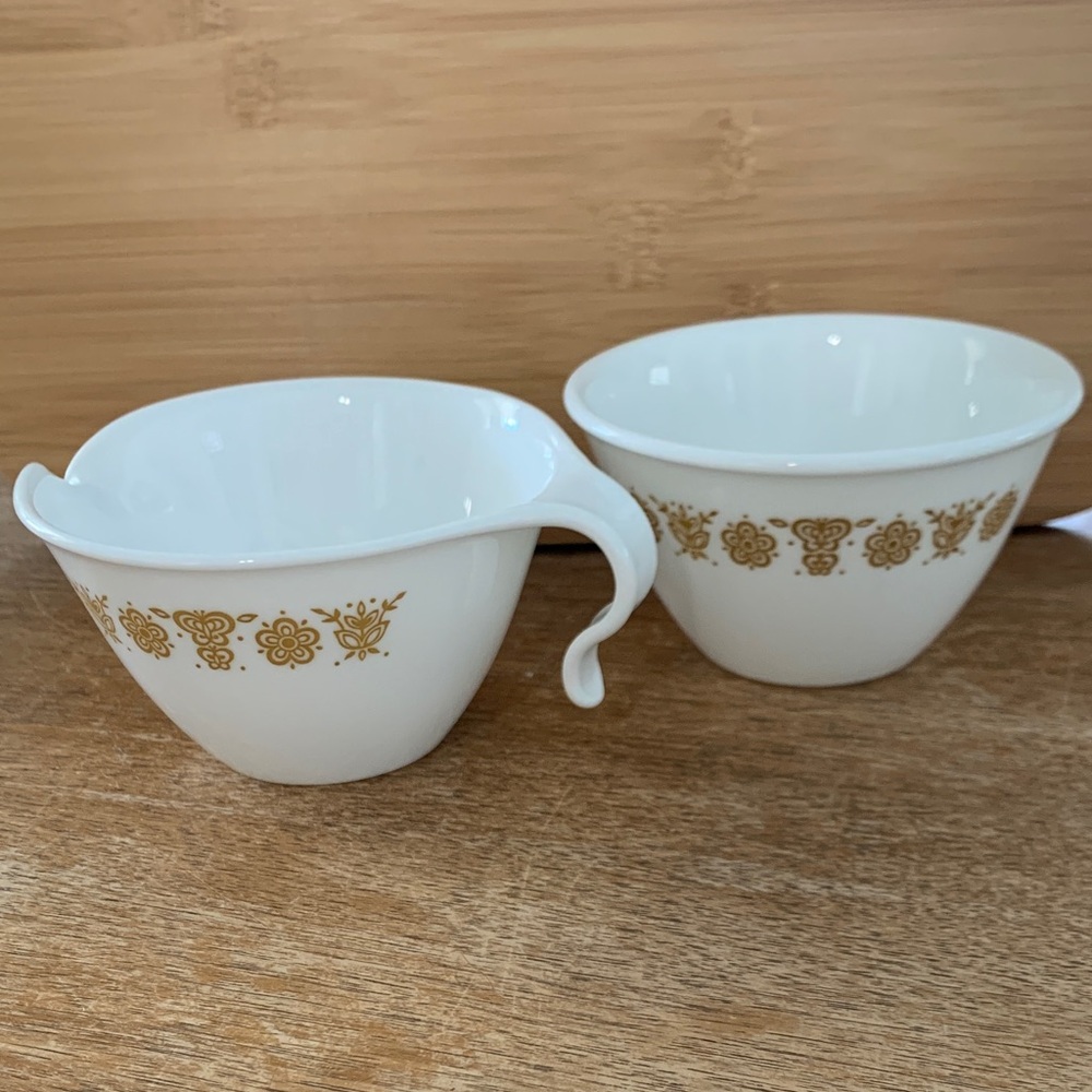 Vintage Corelle creamer & Sugar bowl